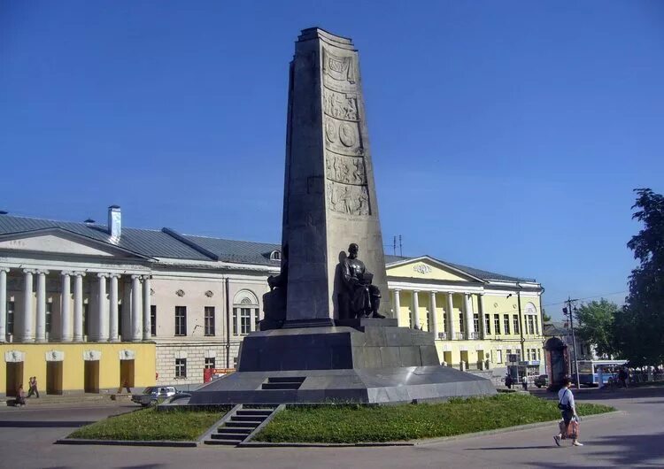 монумент 850 летия владимира. монумент в честь 850-летия города владимира. монумент 850 летия владимира. монумент 850 летия владимира. монумент 850 летия владимира.