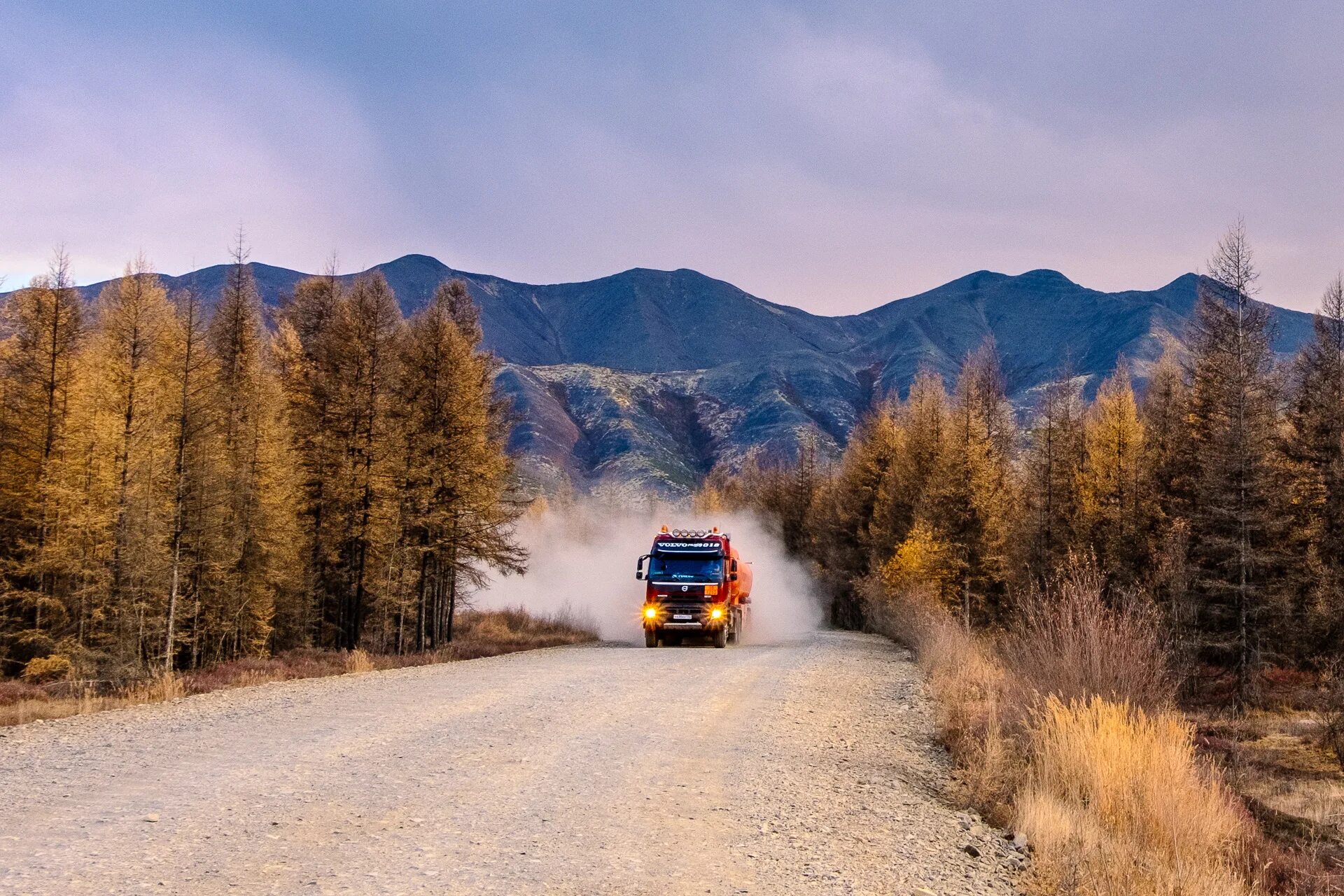 Трасса мирный якутск. Дороги якутии. Дорога до якутии. Федеральная автомобильная дорога р504 «колыма́». Дороги якутии.
