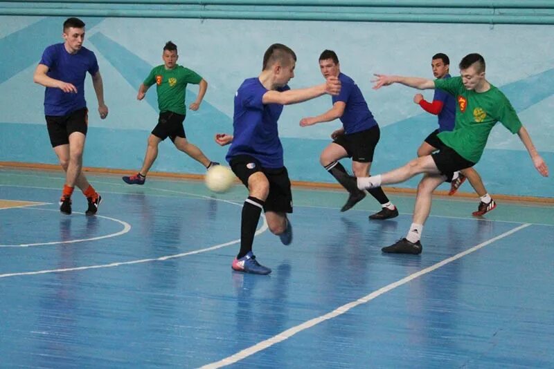 автотранспортный колледж футбол. футбол в колледже. мини-футбол в школу. есть ли футбольный колледж. мини футбол колледж.