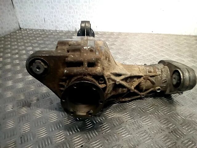 Задний редуктор porsche cayenne. Редуктора порше кайене. Передний редуктор порше кайен. Редуктора порше кайене. Задний редуктор порше кайен.