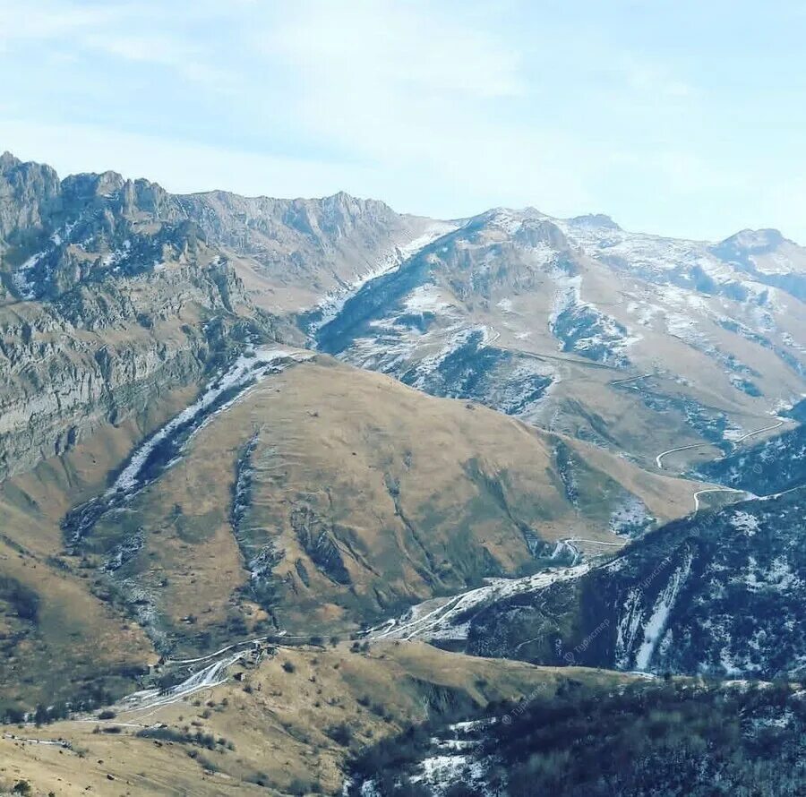 Истоки реки кубань. Гора палласа забайкалье. Горы яблоновый хребет. Горные ледники исток реки. Река брахмапутра гималаи.