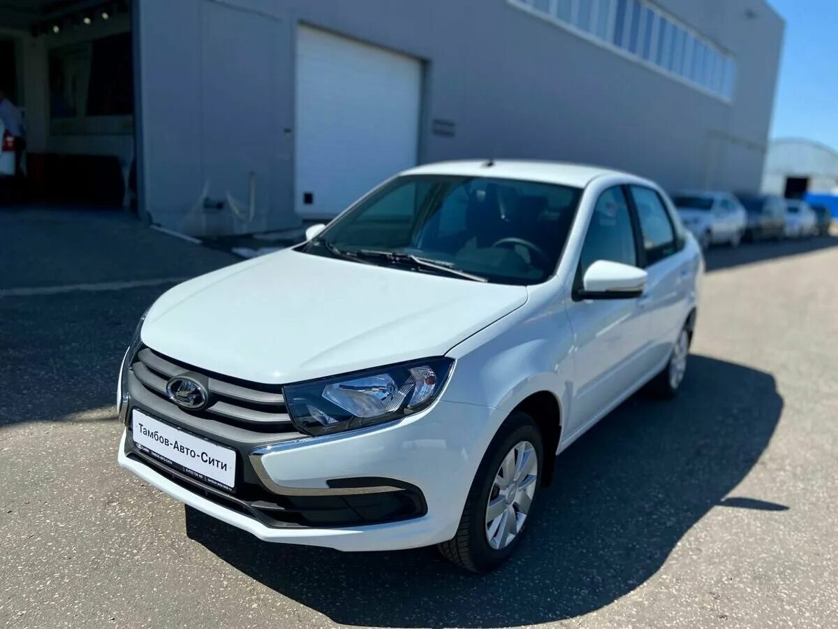 Купить новый Lada (ВАЗ) Granta I Рестайлинг Euro-2 1.6 MT (90 л.с.) бензин механ