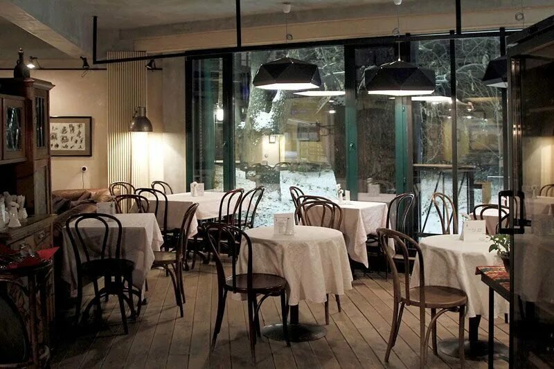 Ресторан мадам галифе в аптекарском огороде. Мадам галифе ресторан. Галифе ресторан. Галифе ресторан. Мадам галифе средний чек.