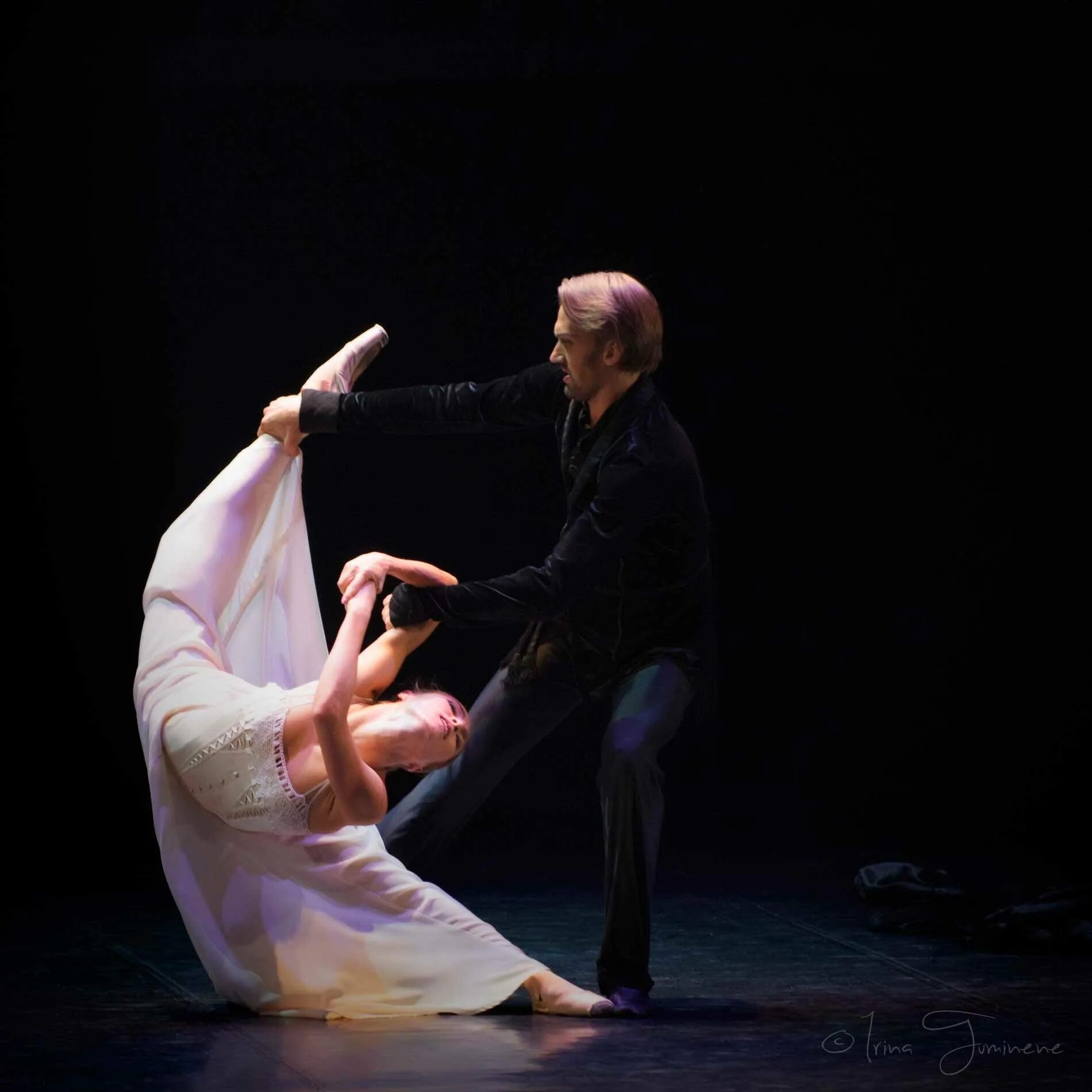 Сайт балета эйфмана. Эффект пигмалиона балет эйфмана. Сайт балета эйфмана. Сайт балета эйфмана. Театр балета бориса эйфмана спб.