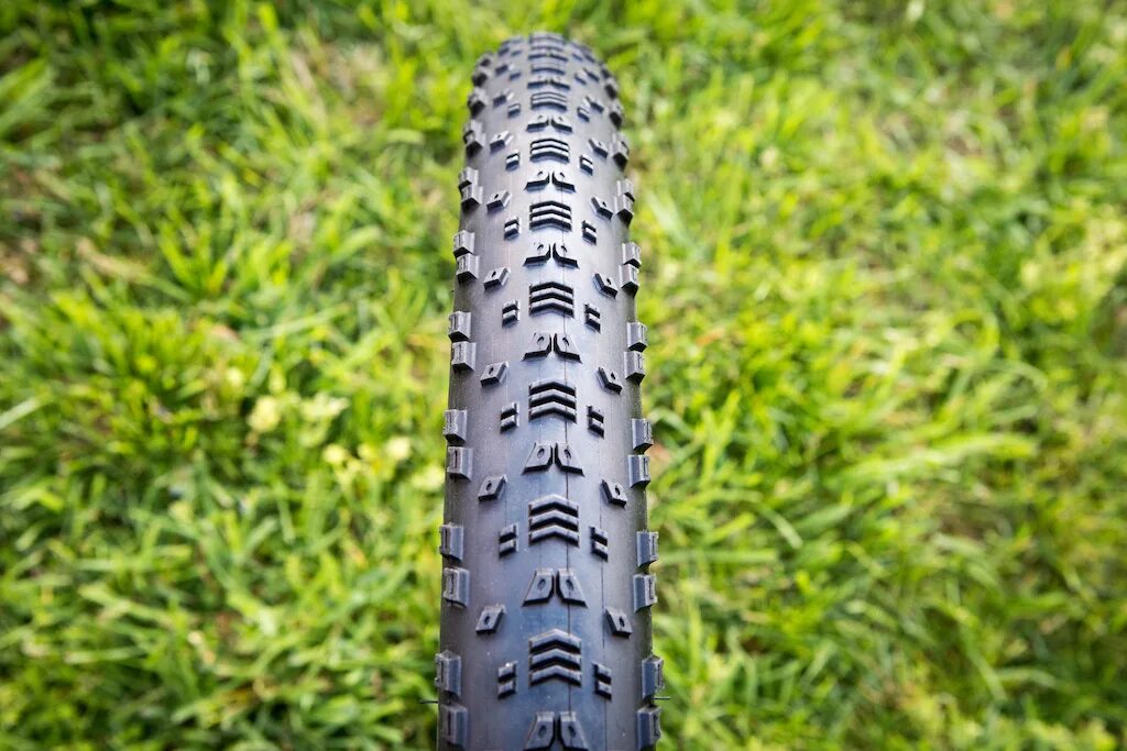 Maxxis recon. Maxxis 29x2.4. maxxis rekon 29x2.25. maxxis 29x2.5. maxxis aspen race.