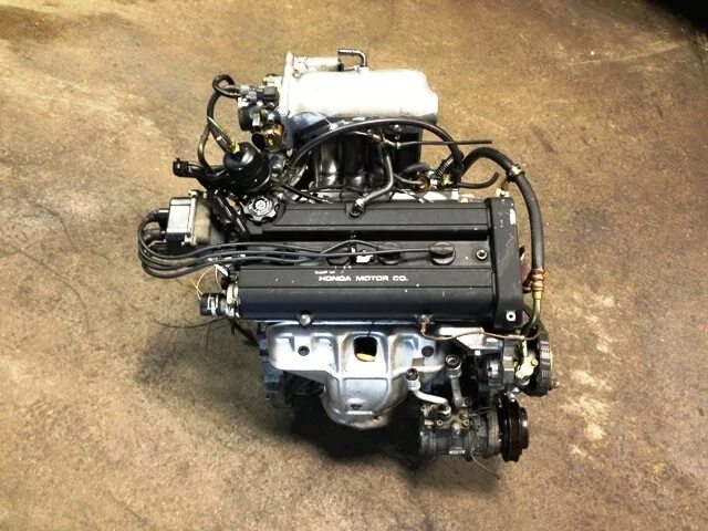 Купить двигатель на хонду црв. Хонда b20b. Honda CRV b20. Honda engine b20b2. Honda b20b 2.0 engine.