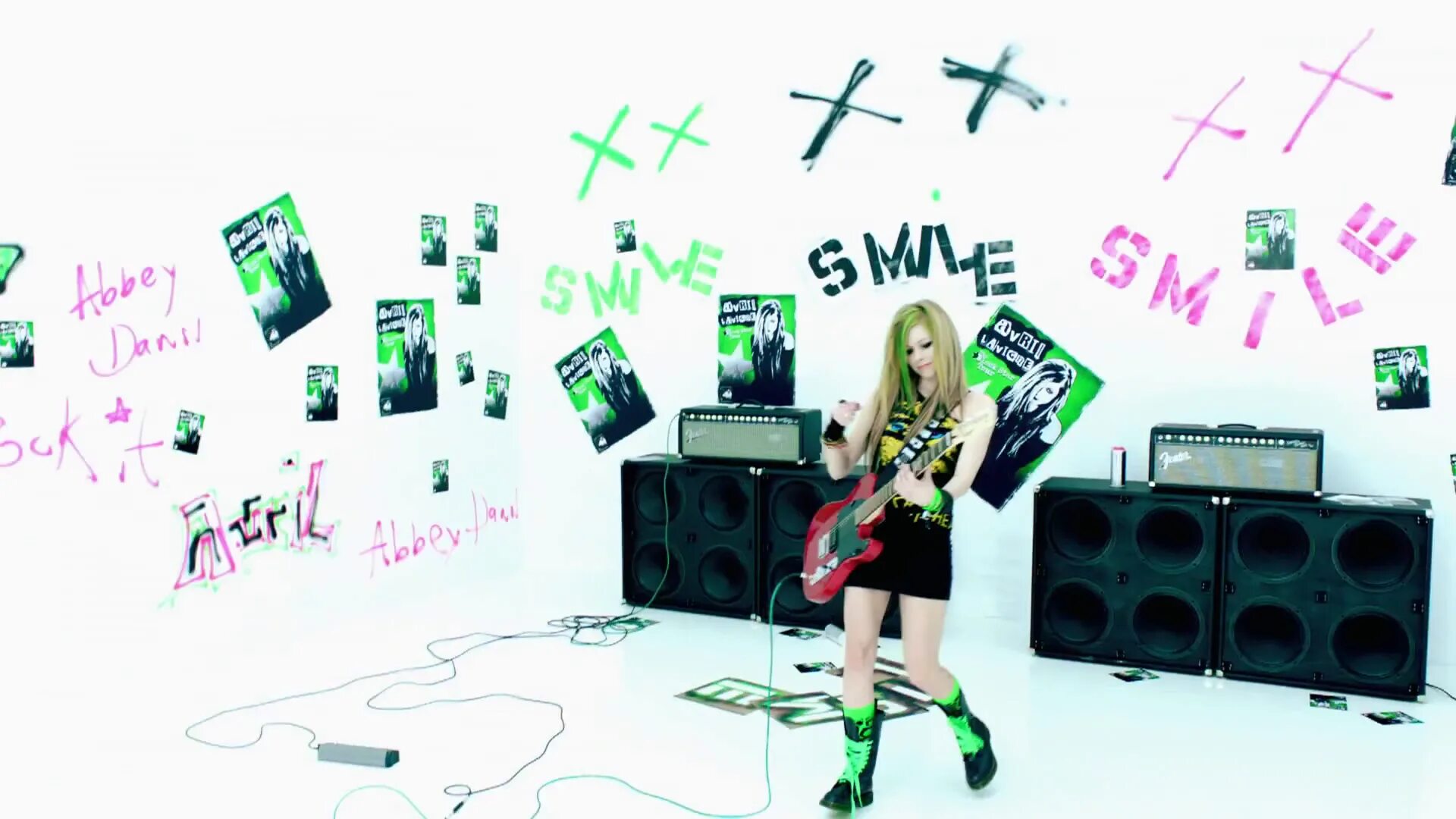 Smile avril. Avril lavigne - smile (rock in rio 2025). avril выставка. avril lavigne backstage bite me tour 2025. avril lavigne - live @ iheartradio music festival (24.09.2025).