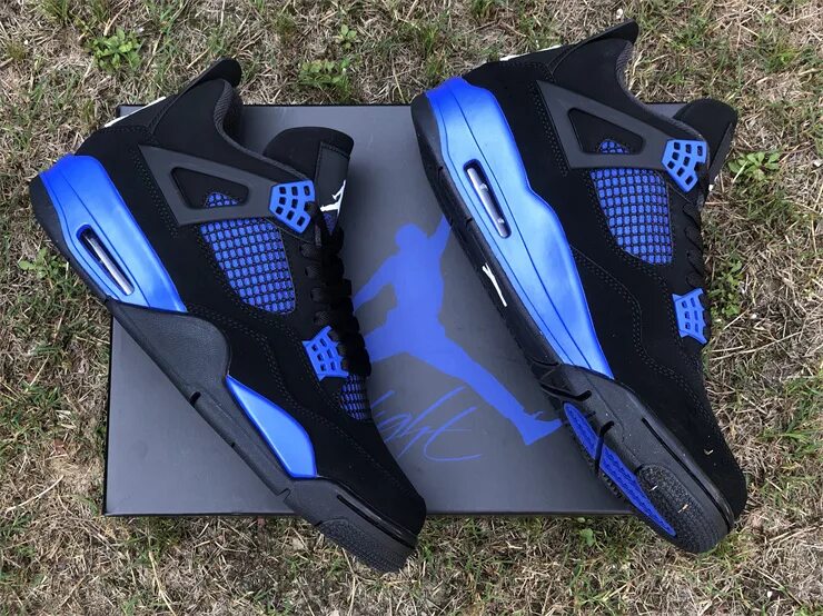 Jordan thunder. Air jordan 4 blue thunder. jordan 4 purple thunder. jordan 4 thunder yellow. aspect thunder синий.
