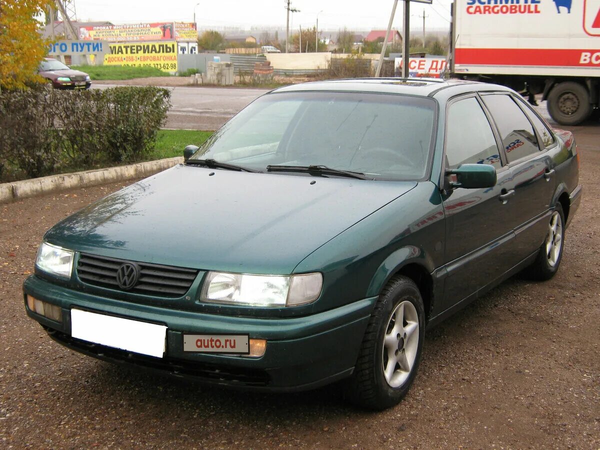 фольксваген пассат b4 1995. фольксваген пассат 1995г. фольксваген b4 седан 1995 года. фольксваген пассат 1995. пассат 1995 года.