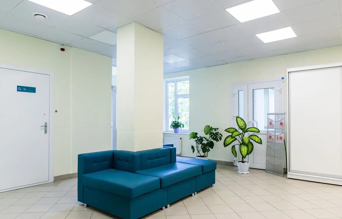 Парацельс екатеринбург викулова 33. Мц парацельс екатеринбург. Мц парацельс екатеринбург. Парацельс медицинский центр екатеринбург. Медицинский центр.