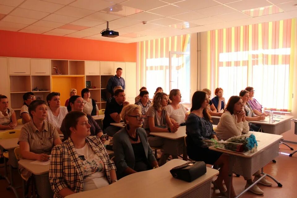 Тематика педагогических советов. Педагогический совет №3. Педсовет картинка. Учреждения образования. Родники педсовет смирнова.