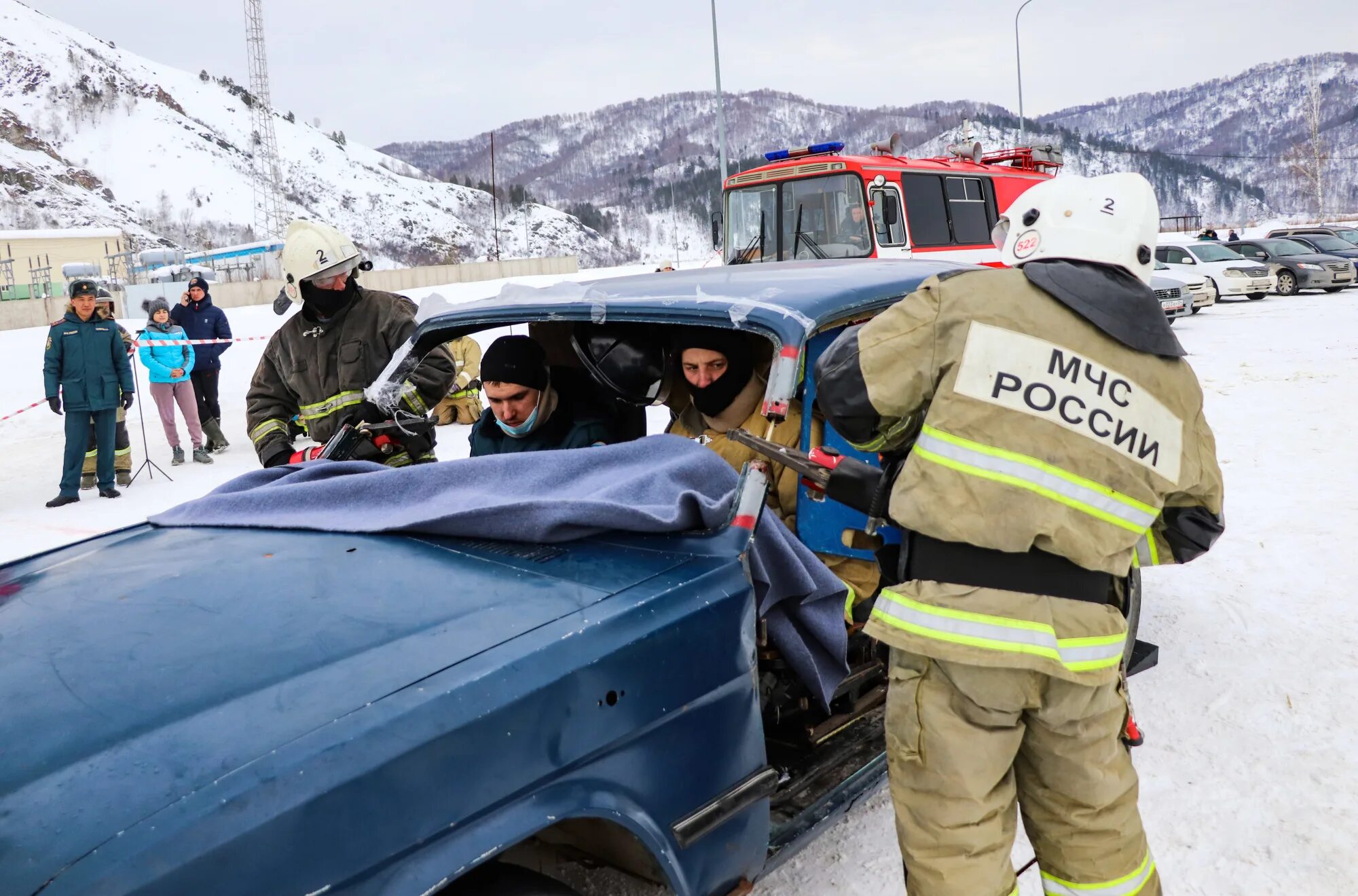 Аварийно-спасательные работы. Проведение АСР при ЧС. Аварийно-спасательные работы фельдшер. Спасательные работы при ЧС В руз. Проведения аварийно спасательных работ на транспорте