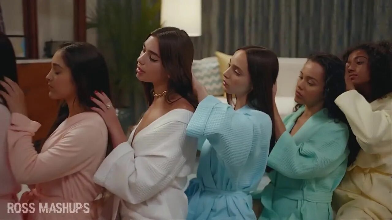 Dua Lipa. The New Rules. Dua Lipa New Rules. New Rules клип. Исполнительница new rules