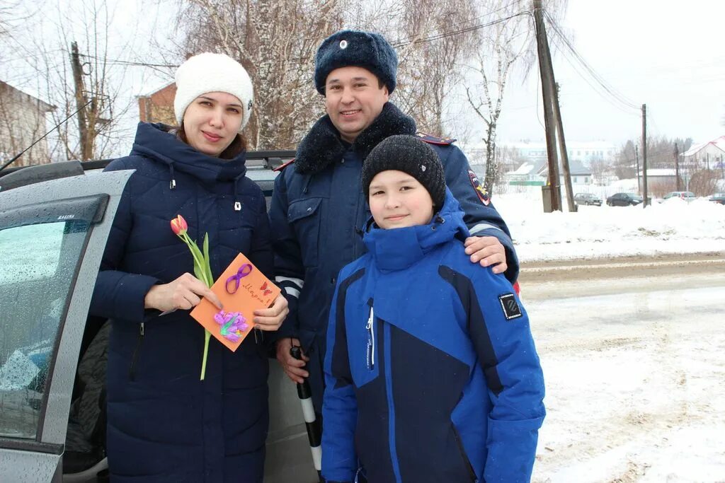 Подслушано уинское в контакте оппозиция родник. ГИБДД Уинского района. ГИБДД Уинского района Пермского. Прокурор Уинского района Пермского. Полиция Уинское.