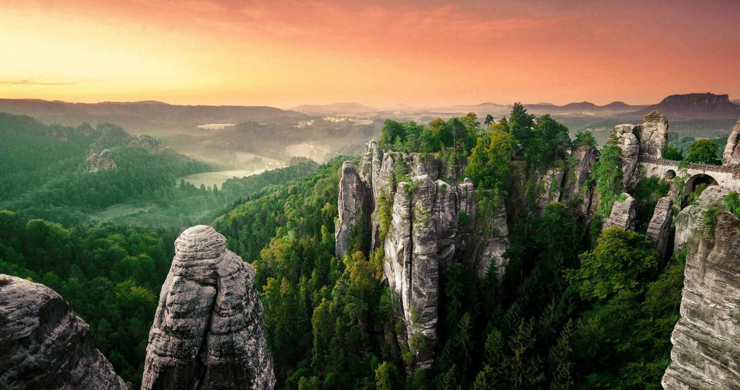 Amazing view. Саксонская Швейцария. Саксонская Швейцария национальный парк. Саксонская Долина. Тропа художников Саксонская Швейцария.