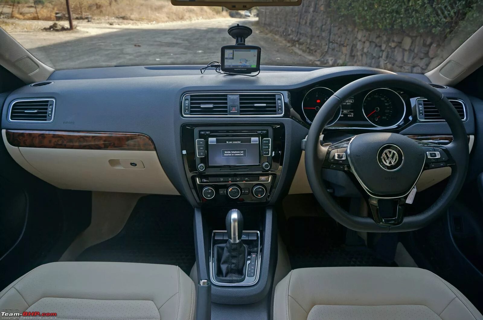 Volkswagen Jetta gli 2015 салон. Volkswagen Jetta 6 салон. Фольксваген Джетта 2015 салон. Volkswagen Jetta 2015 Interior. Volkswagen jetta салон