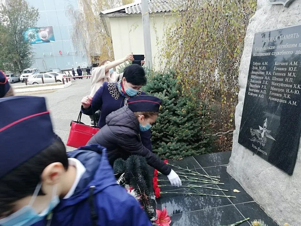 Погода в усть джегуте на месяц. Усть-Джегута. МВД Усть Джегута. Мэр Усть Джегута. Судьи Усть Джегуты.