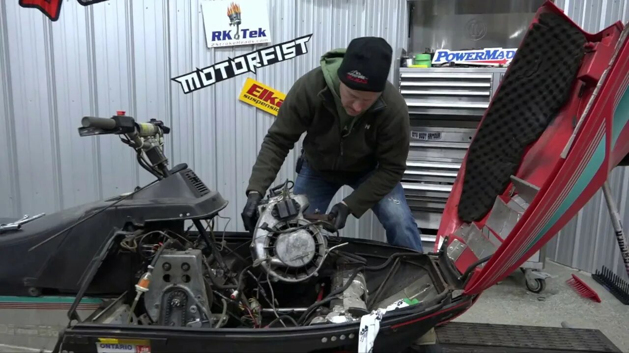 Как починить снегоход. Polaris indy lite 340. оборудование для ремонта снегоходов. задняя подвеска снегохода поларис инди. бог снегоходов.