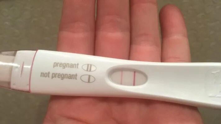 Выкидыши тест на беременность. Pregnancy Test. Positive pregnancy Test. Фейковые тесты на беременность. Vita pregnancy Test.