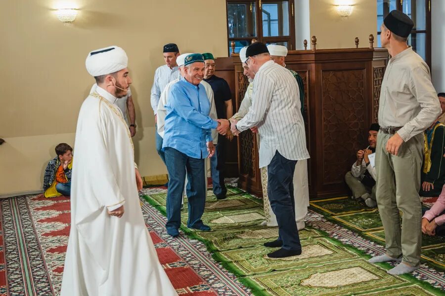 Мусульманский календарь. Мусульманские праздники 2024. Какой завтра праздник мусульманский 2024. Мусульманский календарь 2024г. Календарь мусульманский календарь 2024.