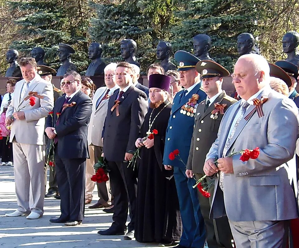 Погода в арзамасе на часы. 9 Мая Арзамас. Парад 9 мая Арзамас. Погода в Арзамасе. Погода в Арзамасе на 14 дней.