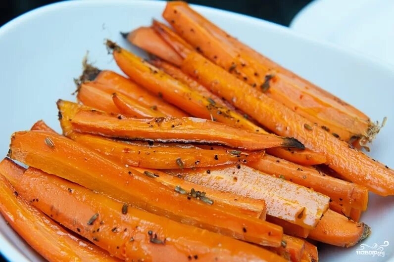 Печеная морковь. Морковь в духовке. Морковка на гарнир. Гарнир из морковки.