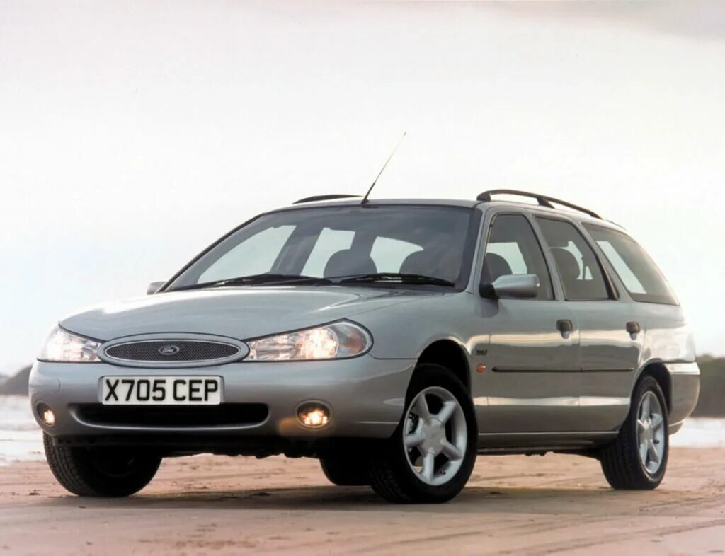 Ford Mondeo 1996 универсал. Форд Мондео 2. Форд Мондео 2 универсал. Ford Mondeo 1996-2000. Мондео 2 хэтчбек