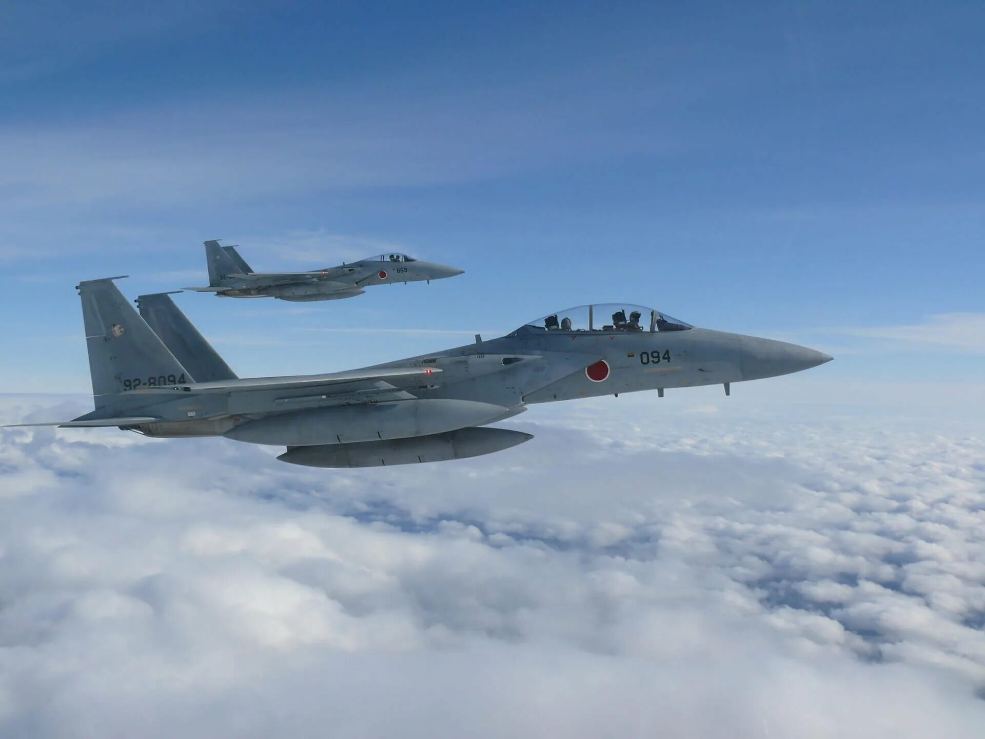 Истребители японии. Mitsubishi f 15. F-15j ВВС Японии. JASDF F 15. Mitsubishi f-2.