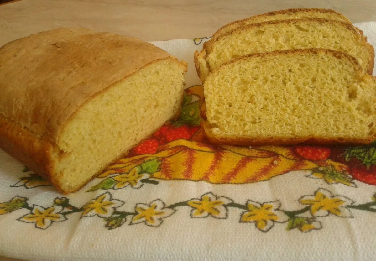 Кукурузный хлеб Эксмальт кукурузный. Хлеб из кукурузной муки. Хлеб с кукурузной мукой. Кукурузный хлеб без пшеничной муки.