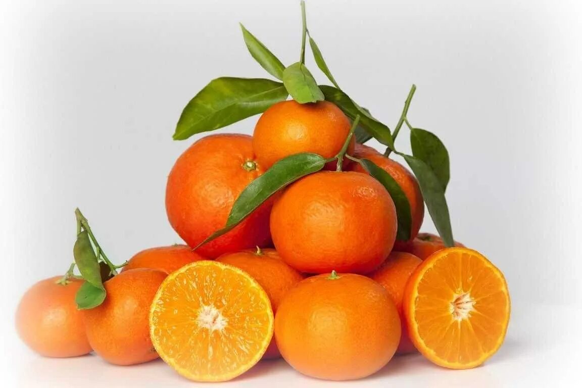 Клементины мандарины в чем разница между ними. Мандарины клементин. Клементин. - гибрид(клементин+танжерин). Клементины мандарины в чем разница между ними.
