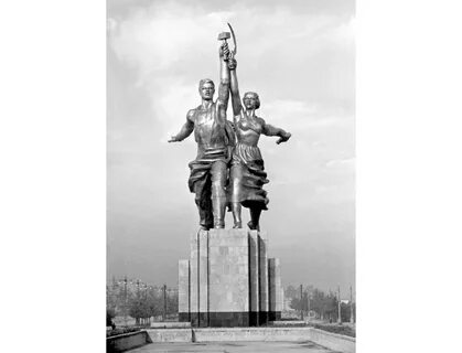 Г скульптура рабочий и колхозница