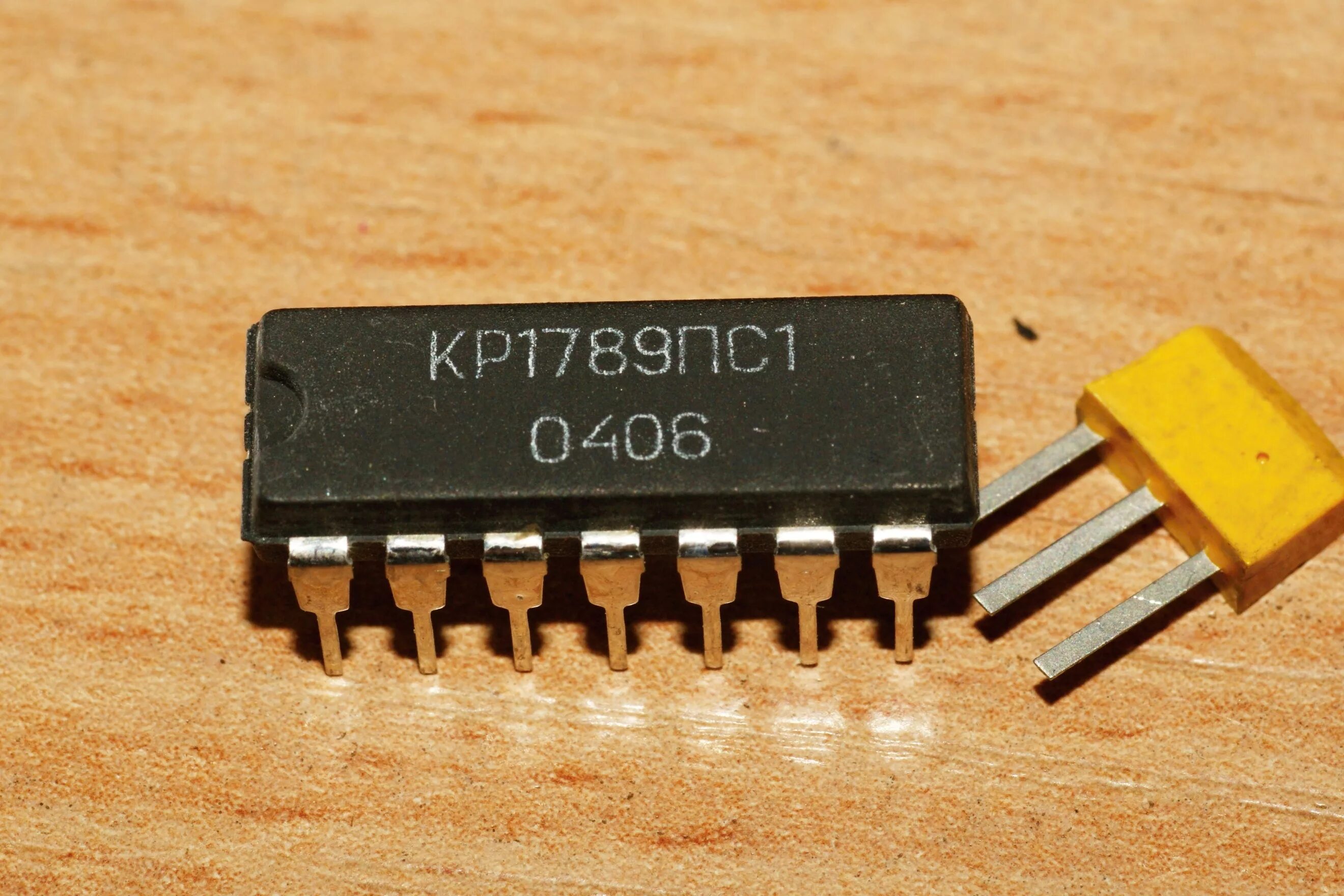 Микросхема к174пс1. Кр512ви1. к174кн2. к174пс1 аналог.