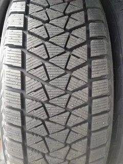 Bridgestone blizzak dm v2