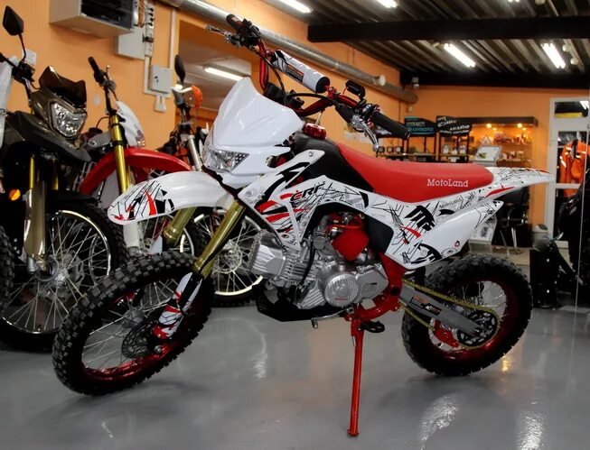 Пит ленд. Мотоленд црф 190. motoland crf 190. питбайк мотолэнд 190. motoland crf 250.