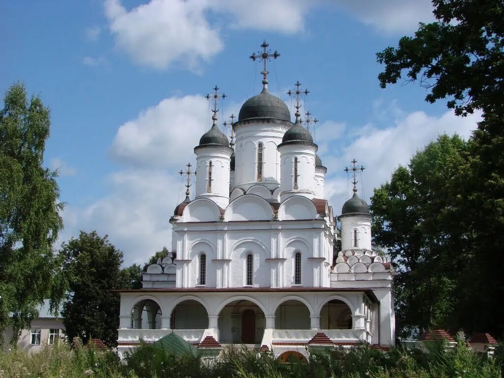 Храм преображения вяземы. Спасо-преображенская церковь вяземы. преображенский храм большие вяземы. спасо-преображенский собор в вяземах. спасо-преображенская церковь села большие вязёмы.