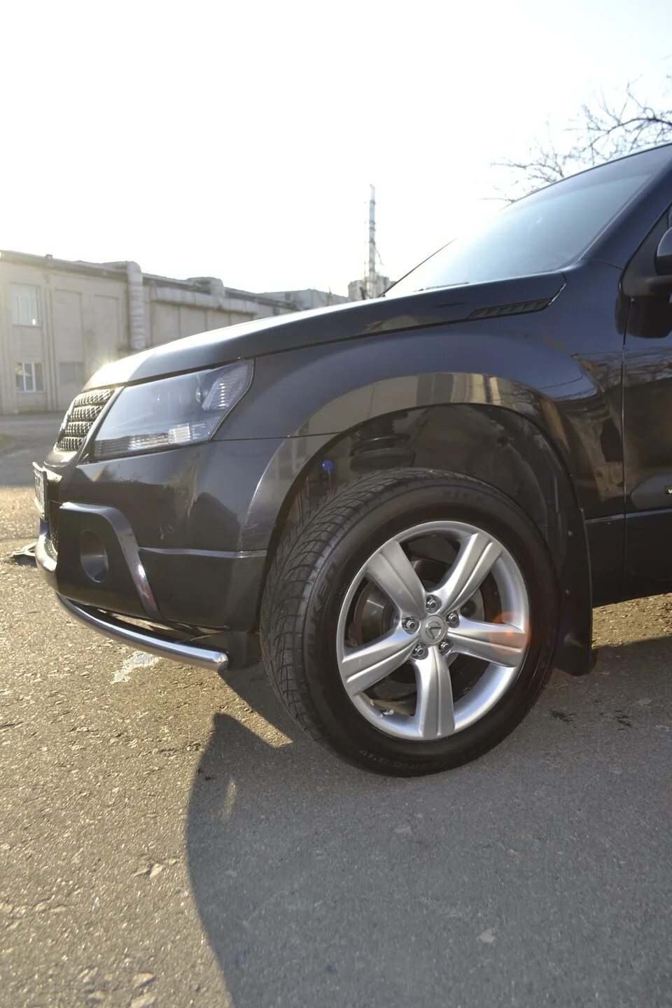 Гранд витара колеса купить. Grand Vitara r18. Диски r18 Suzuki Grand Vitara. Suzuki Grand Vitara r18. Suzuki Grand Vitara 2007 r19.