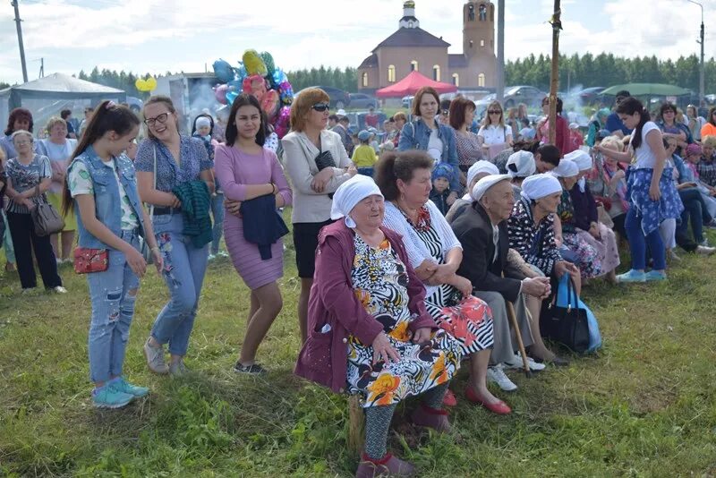 Сабантуй в Базлово. Сабантуй деревня анда. Деревня Петряксы Нижегородской области. Новый Мочалей Пильнинский район. Погода красная горка нижегородская область пильнинский