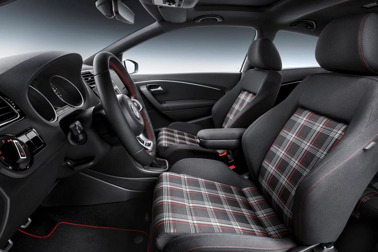 Поло интерьер. Volkswagen Polo GTI салон. VW Polo GTI Interior. Поло gt 2015. Polo GTI 2014 салон.