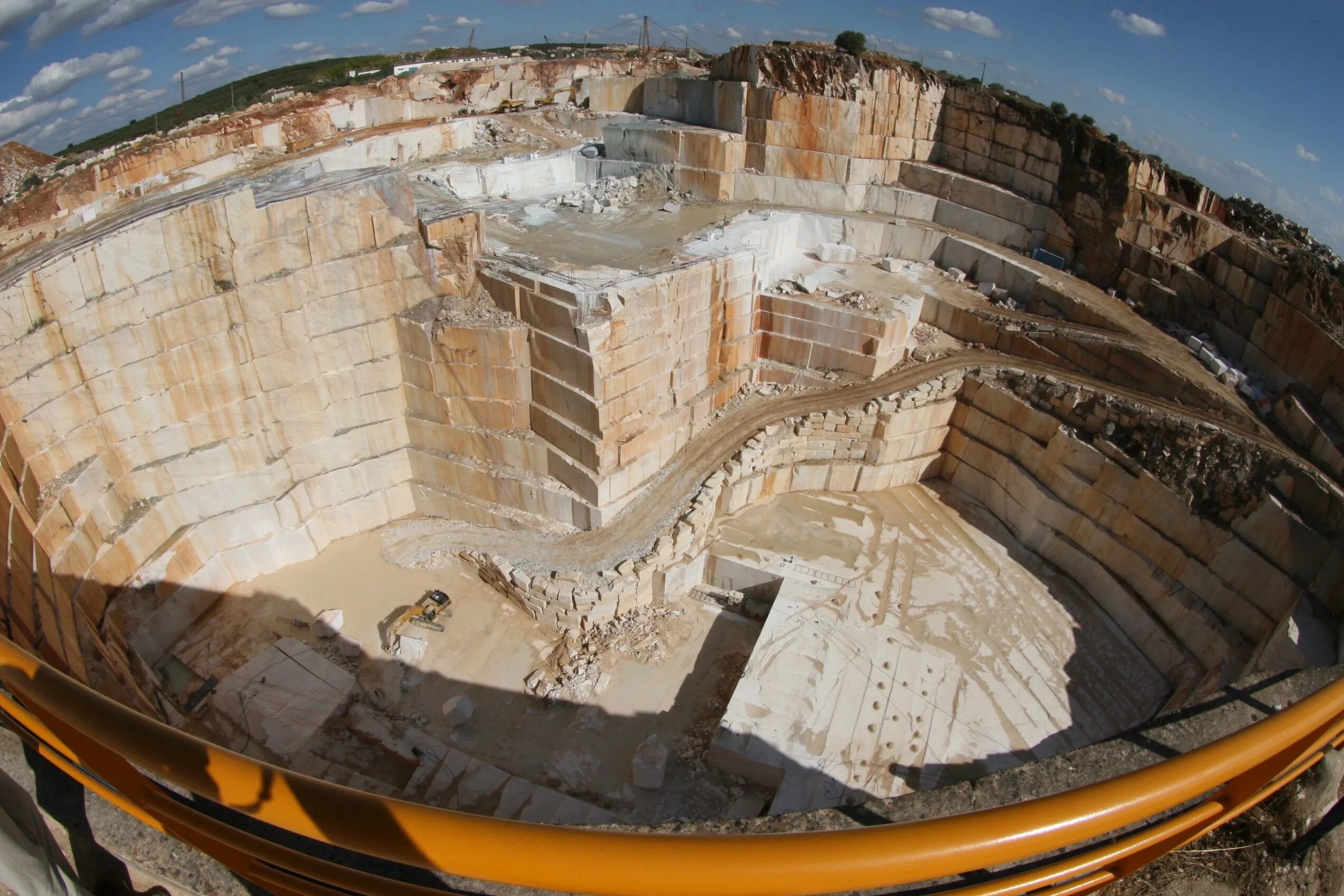 Stone mining. Карьер травертина. Травертин добыча. Травертин Геология. Stone mine.