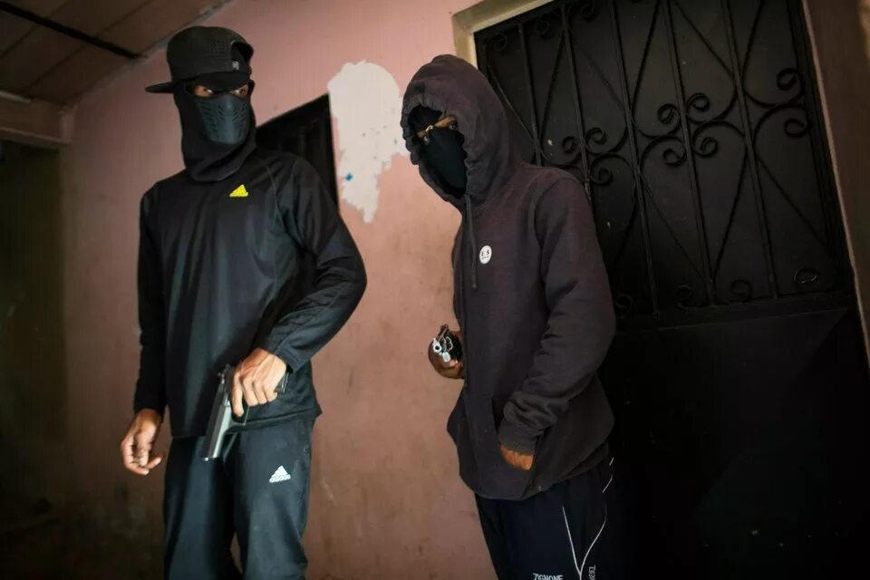 Бандитизм является
