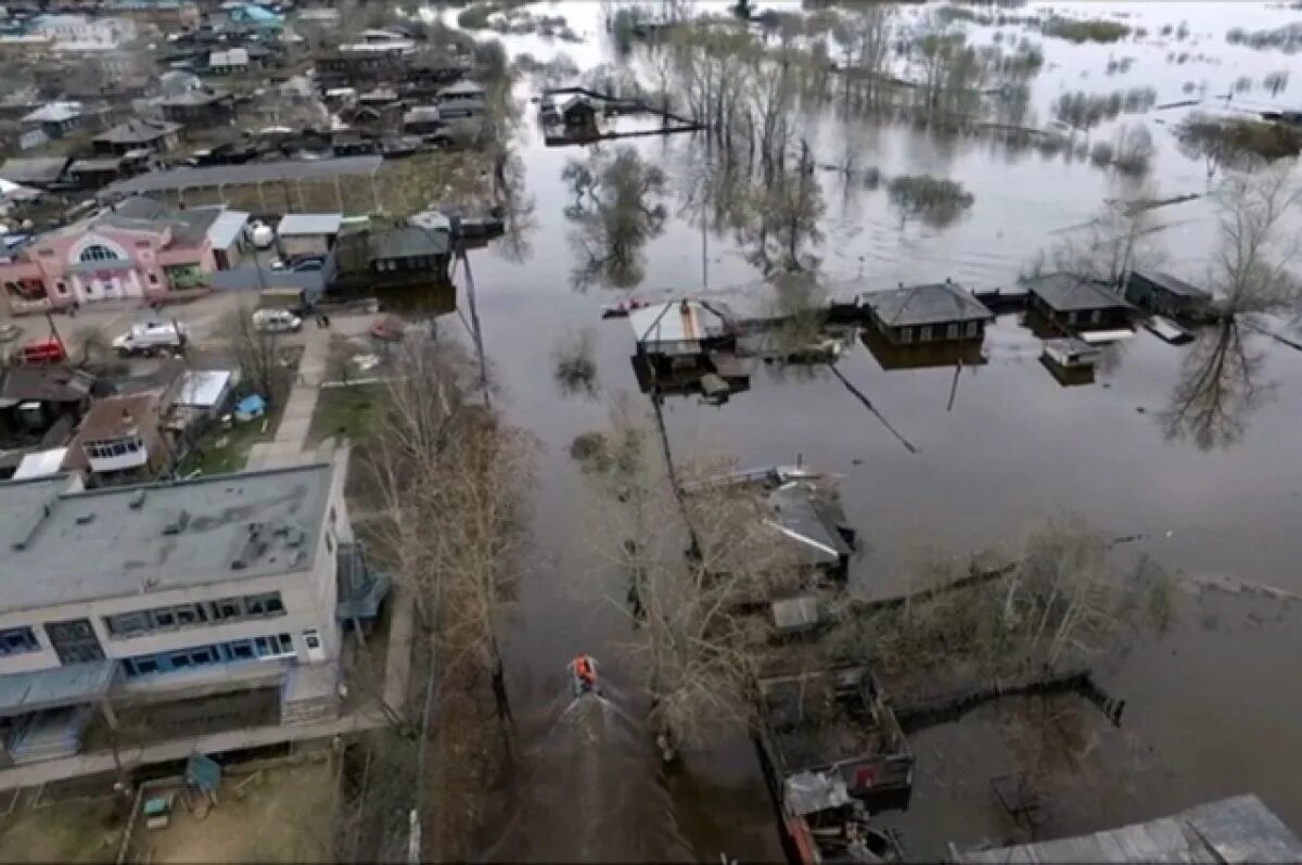 Какие районы затапливает в оренбурге. Половодье Свердловская область. Наводнение на Урале. Паводок. Наводнение в Ирбите.