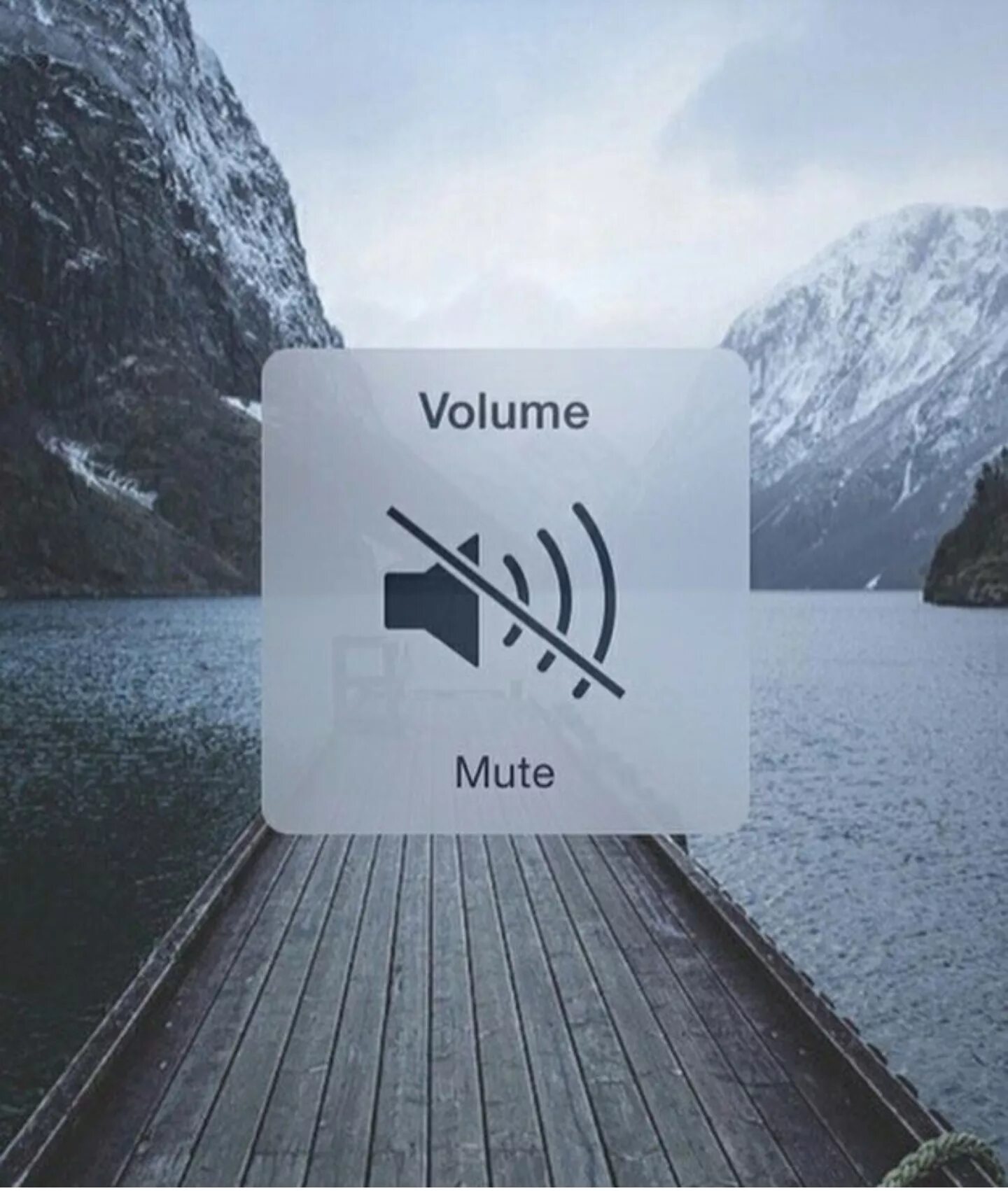 значок громкости. значок выключенного звука. без звука перевод. выключить звук на телефоне. без звука перевод.