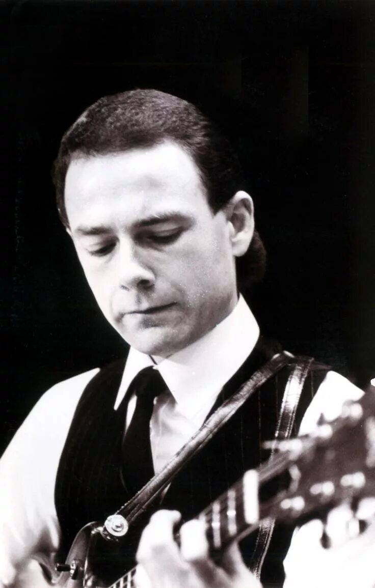 Robert fripp. Robert fripp