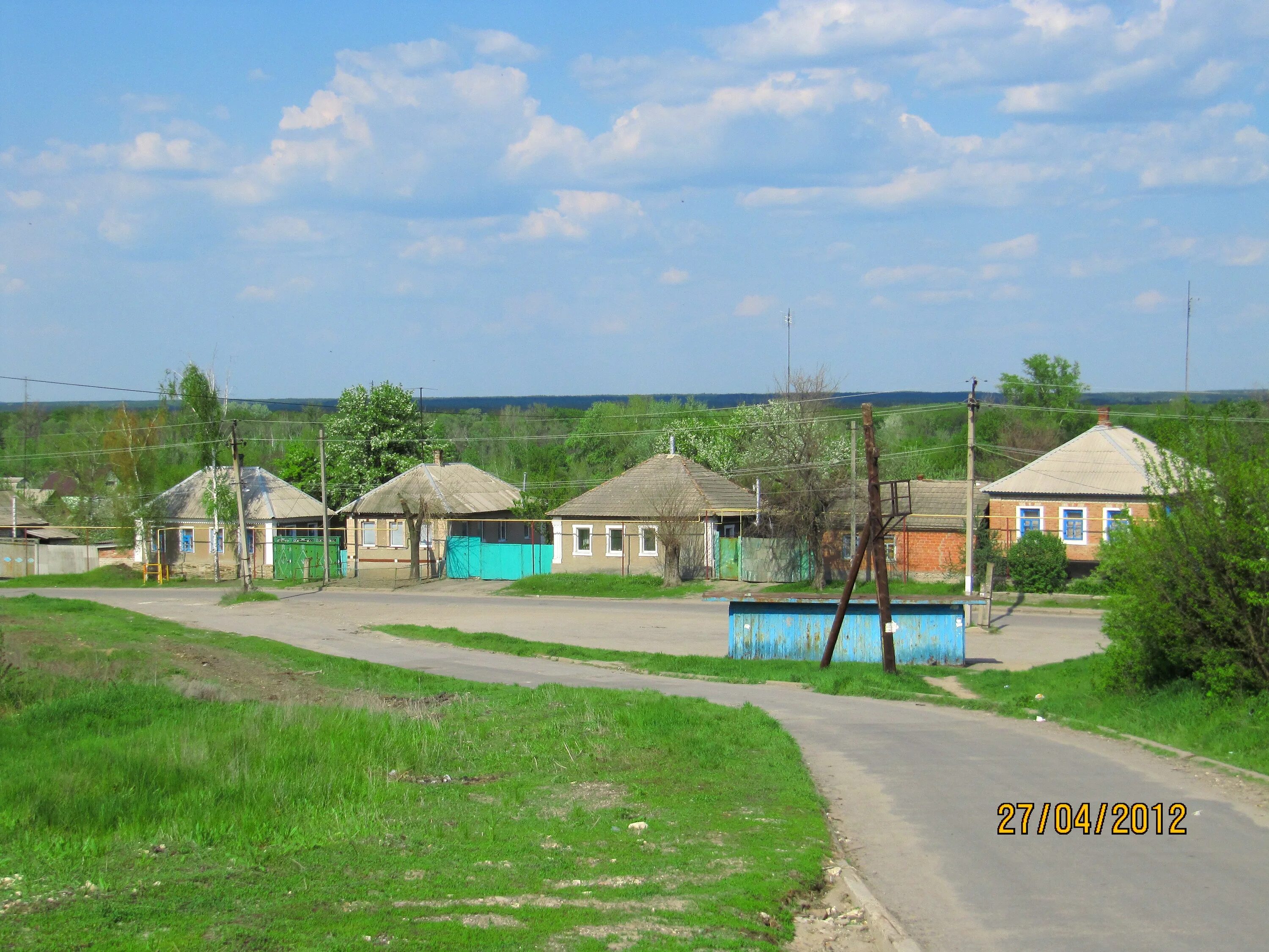 степи луганщины. улица луганская город луганск. варваровка луганская область. частный дом в луганске. кудряшовка луганская область.