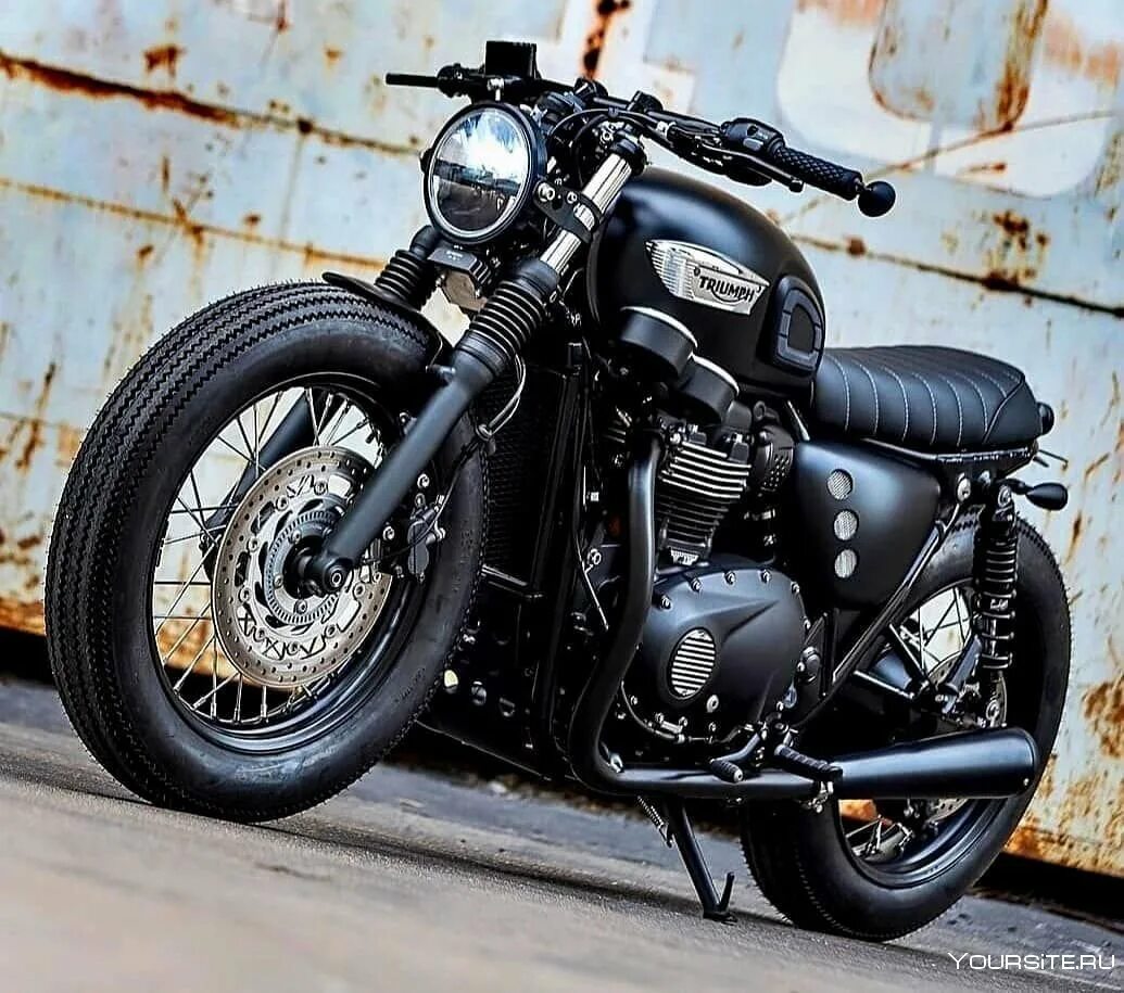 Триумф см. Triumph bonneville t100 custom. мотоциклы триумф t100. мотоцикл триумф чоппер. triumph bonneville t100 кастом.
