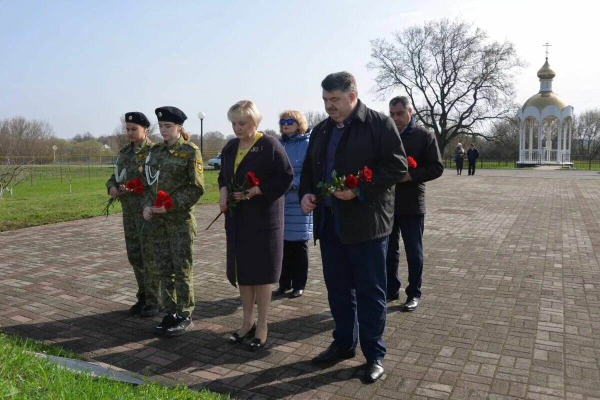 Администрация Прохоровского района возложение цветов.