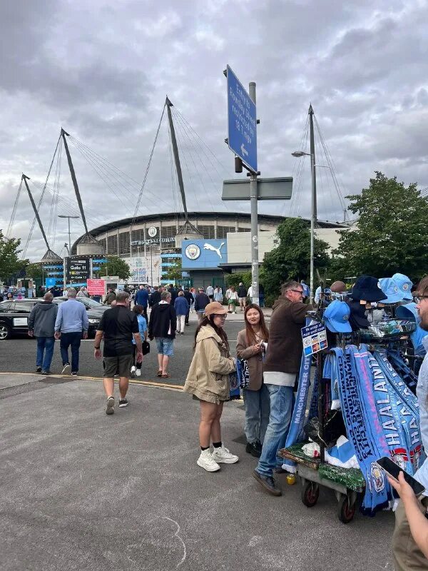 чм 2018 английские болельщики в самаре. волгоградцы. манчестер юнайтед. волгоградцы против z. рекорды гиннесса в футболе в мире.