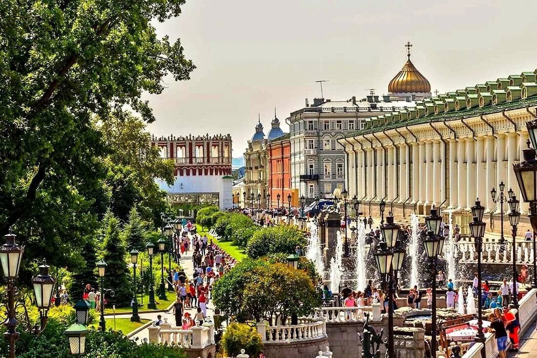 Александровский сад моска. Москва кремль александровский сад. Александровский сад площадь москва. Александровский сад москва нижний сад. Бове кремлевский александровский сад.