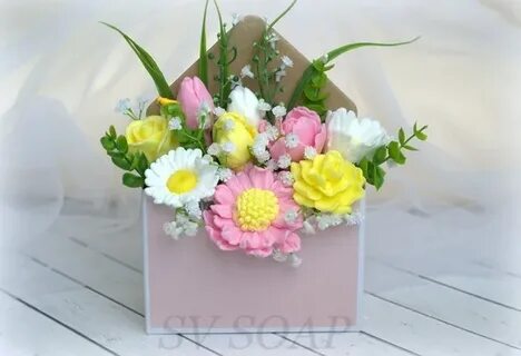 Букет из мыла в коробке