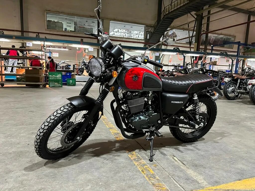 Мотоцикл комбат 400 купить. Combat Scrambler 400. Shineray Combat 400. Мотоцикл комбат 400. Shineray Combat 400 багажник.